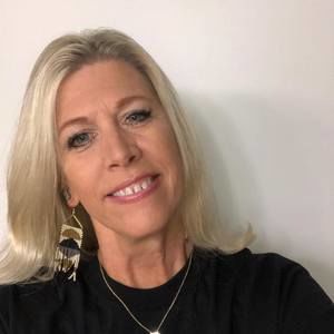 Meet your Posher, Alison